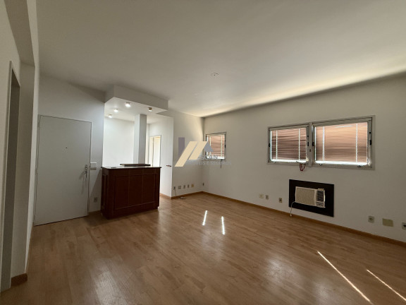Sala Comercial à Venda, 140 m² em Cambuí - Campinas