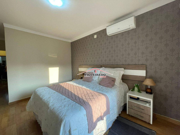 Imagem Sobrado com 3 Quartos à Venda, 120 m² em Canto Do Forte - Praia Grande Imagem Sobrado com 3 Quartos à Venda, 120 m² em Canto Do Forte - Praia Grande