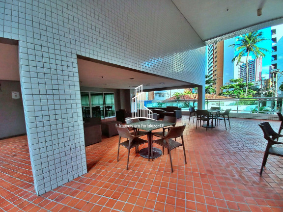 Imagem Apartamento com 2 Quartos à Venda, 56 m² em Meireles - Fortaleza