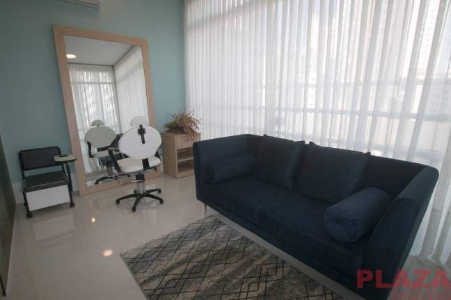 Imagem Apartamento com 3 Quartos à Venda, 128 m² em Centro - Balneário Camboriú Imagem Apartamento com 3 Quartos à Venda, 128 m² em Centro - Balneário Camboriú