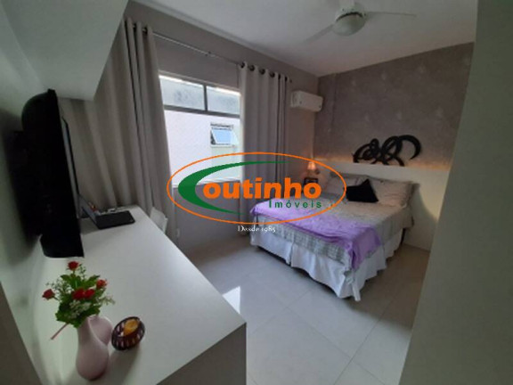 Imagem Apartamento com 3 Quartos à Venda, 117 m² em Tijuca - Rio De Janeiro Imagem Apartamento com 3 Quartos à Venda, 117 m² em Tijuca - Rio De Janeiro