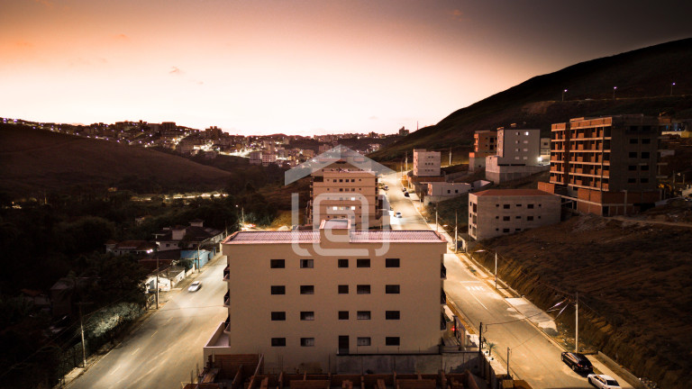 Imagem Imóvel com 3 Quartos à Venda, 90 m² em Residencial Summer Ville - Poços De Caldas Imagem Imóvel com 3 Quartos à Venda, 90 m² em Residencial Summer Ville - Poços De Caldas