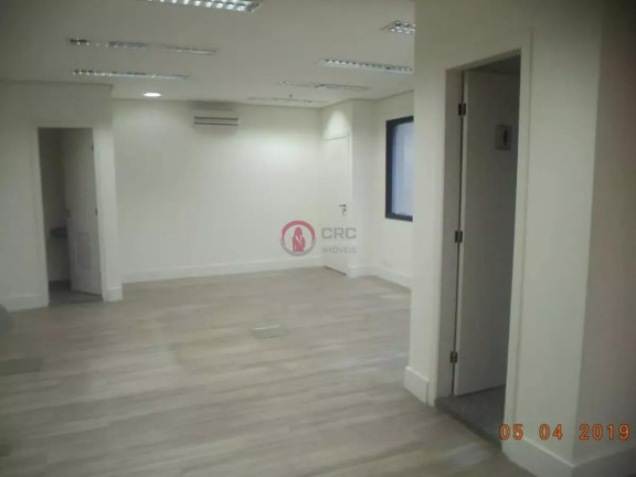 Ponto Comercial à Venda, 37 m² em Vila Olímpia - São Paulo