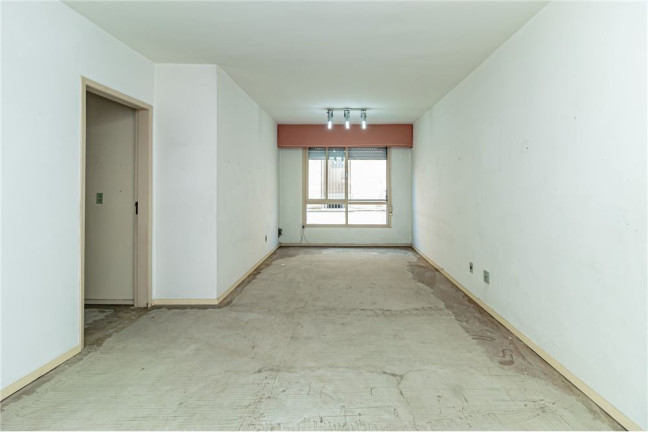 Imagem Imóvel com 3 Quartos à Venda, em Auxiliadora - Porto Alegre Imagem Imóvel com 3 Quartos à Venda, em Auxiliadora - Porto Alegre