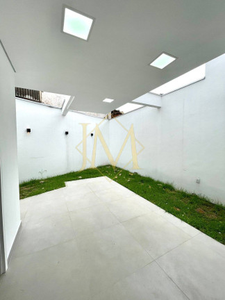 Imagem Casa com 3 Quartos à Venda, 160 m² em Veneza - Ipatinga