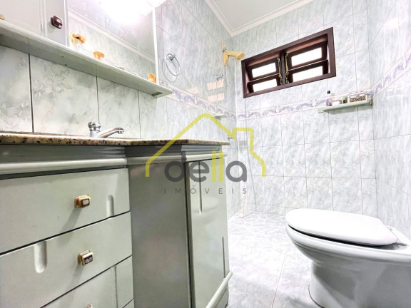 Imagem Casa com 4 Quartos à Venda, 255 m² em Boa Vista - Joinville Imagem Casa com 4 Quartos à Venda, 255 m² em Boa Vista - Joinville