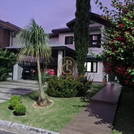 Imagem Casa com 4 Quartos à Venda, 420 m² em Centro - Jacareí Imagem Casa com 4 Quartos à Venda, 420 m² em Centro - Jacareí