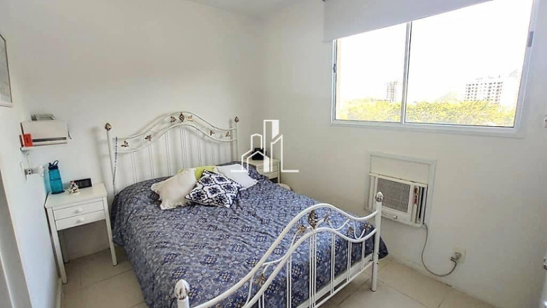 Imagem Apartamento com 2 Quartos à Venda, 60 m² em Camorim - Rio De Janeiro