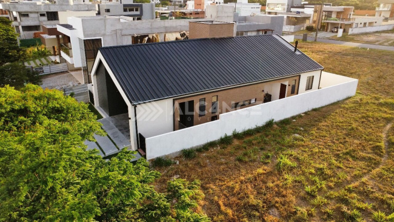 Imagem Casa com 3 Quartos à Venda, 208 m² em Centro - Bayeux Imagem Casa com 3 Quartos à Venda, 208 m² em Centro - Bayeux