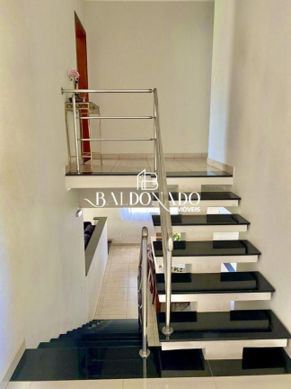 Imagem Casa com 3 Quartos à Venda, 227 m² em Centro - Extrema Imagem Casa com 3 Quartos à Venda, 227 m² em Centro - Extrema