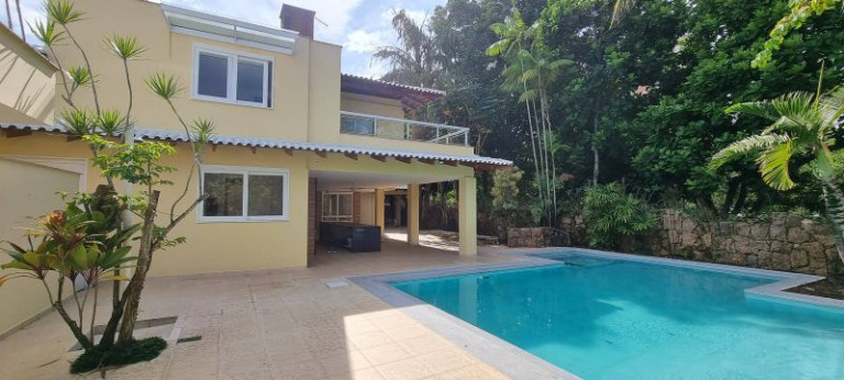 Imagem Casa com 5 Quartos para Alugar, 1.095 m² em Barra Da Tijuca - Rio De Janeiro