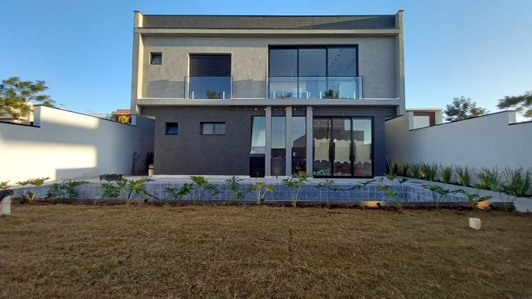 Imagem Casa de Condomínio com 3 Quartos à Venda, 250 m² em Júlio Cassola - Sorocaba Imagem Casa de Condomínio com 3 Quartos à Venda, 250 m² em Júlio Cassola - Sorocaba