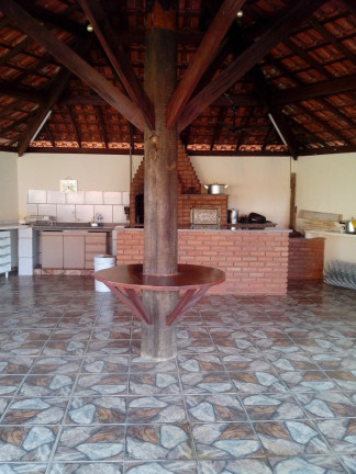 Imagem Chácara com 2 Quartos à Venda, 4 m² em São Carlos