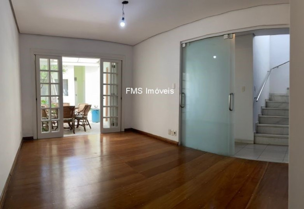 Imagem Casa com 4 Quartos à Venda, 165 m² em Itaim Bibi - São Paulo Imagem Casa com 4 Quartos à Venda, 165 m² em Itaim Bibi - São Paulo