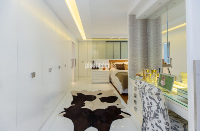 Imagem Apartamento com 4 Quartos à Venda, 335 m² em Moema - São Paulo
