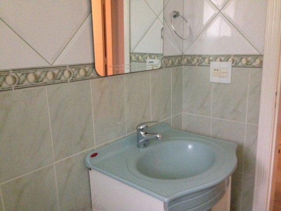 Casa com 4 Quartos à Venda, 450 m² em Chácara São João - Carapicuíba