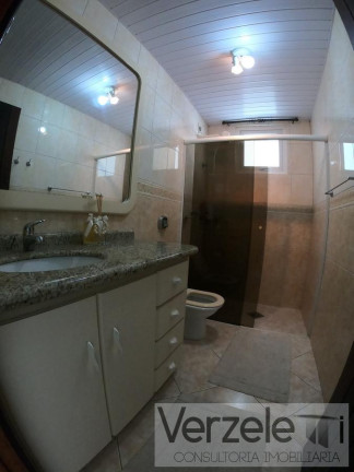 Imagem Apartamento com 3 Quartos para Temporada, 142 m² em Centro - Balneário Camboriú