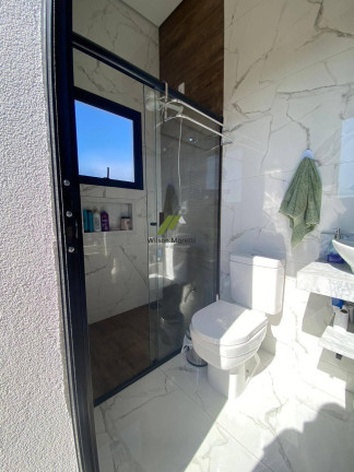 Imagem Casa de Condomínio com 3 Quartos à Venda, 258 m²