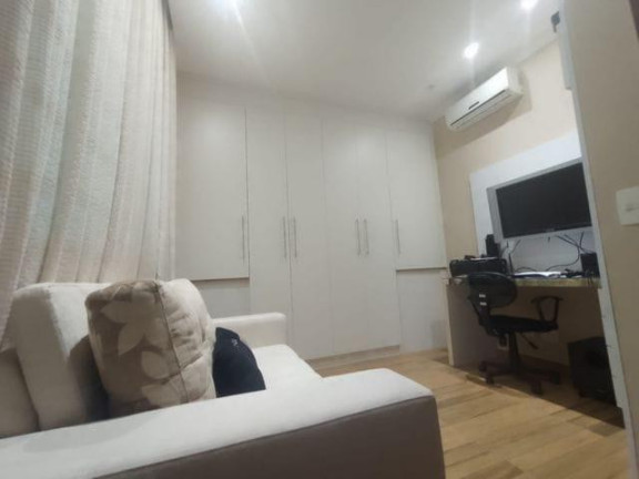 Imagem Casa com 4 Quartos à Venda, 500 m² em Jacarepaguá - Rio De Janeiro