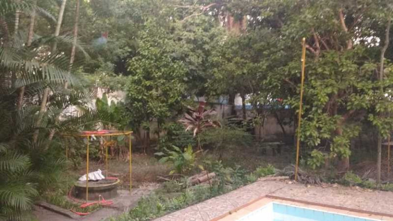Imagem Imóvel com 4 Quartos à Venda, 1.554 m² em Campo Grande - Rio De Janeiro Imagem Imóvel com 4 Quartos à Venda, 1.554 m² em Campo Grande - Rio De Janeiro
