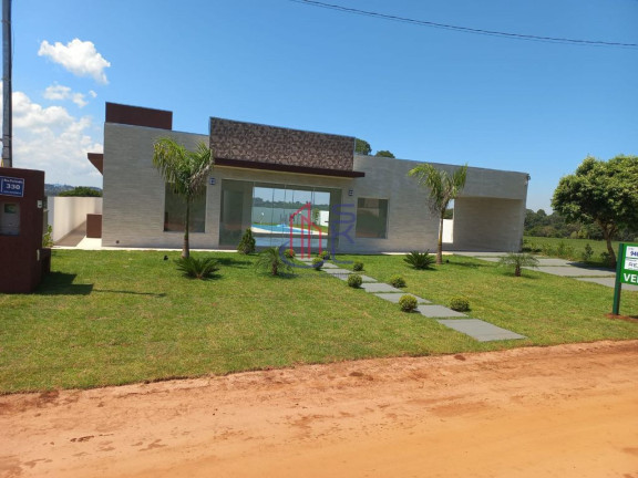 Imagem Casa com 4 Quartos à Venda, 265 m² em Barreira - Arandu