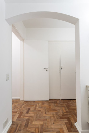 Imagem Apartamento com 2 Quartos à Venda, 130 m² em Jardim América - São Paulo