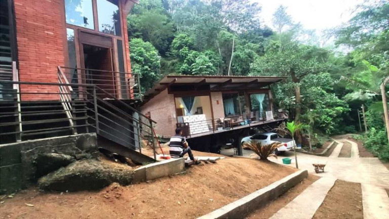 Imagem Casa com 6 Quartos à Venda, 250 m² em Vargem Grande - Rio De Janeiro Imagem Casa com 6 Quartos à Venda, 250 m² em Vargem Grande - Rio De Janeiro