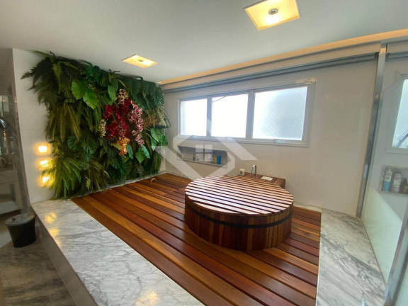 Imagem Casa com 6 Quartos à Venda, 1.000 m² em Barra Da Tijuca - Rio De Janeiro Imagem Casa com 6 Quartos à Venda, 1.000 m² em Barra Da Tijuca - Rio De Janeiro