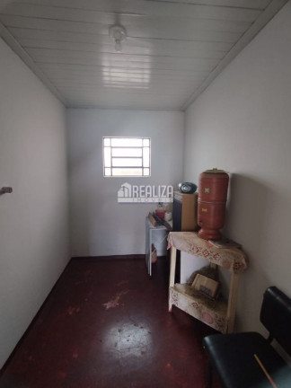 Imagem Casa com 4 Quartos à Venda, 350 m² em São Benedito - Uberaba Imagem Casa com 4 Quartos à Venda, 350 m² em São Benedito - Uberaba