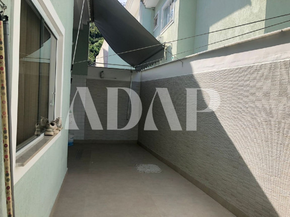 Imagem Casa com 4 Quartos à Venda, 200 m² em Vargem Pequena - Rio De Janeiro