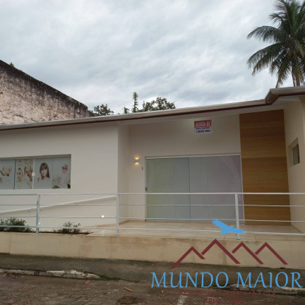 Casa com 3 Quartos à Venda, 217 m² em Centro - São Sebastião