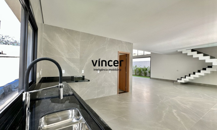 Imagem Casa com 5 Quartos à Venda, 450 m² em Jardins Atenas - Goiânia Imagem Casa com 5 Quartos à Venda, 450 m² em Jardins Atenas - Goiânia