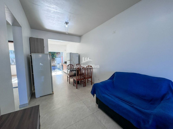 Imagem Casa com 2 Quartos à Venda, 77 m² em Barra Do Sai - Itapoá