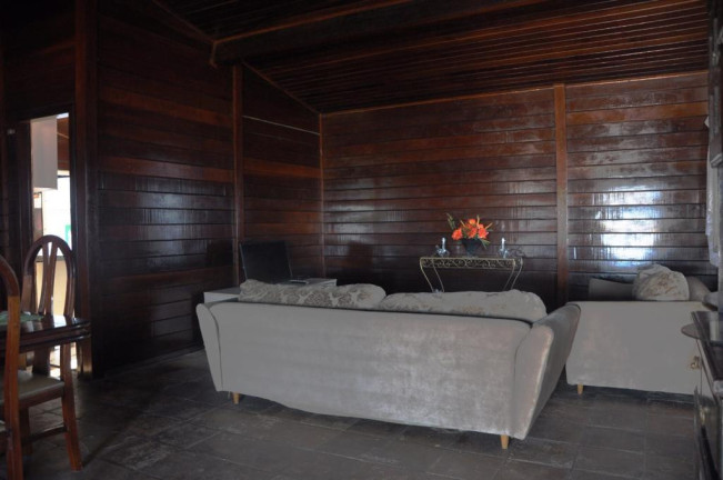 Imagem Casa com 7 Quartos à Venda, 325 m² em Maria Farinha - Paulista Imagem Casa com 7 Quartos à Venda, 325 m² em Maria Farinha - Paulista