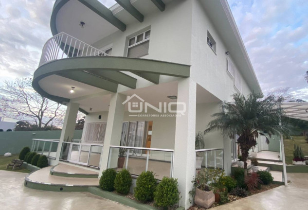 Imagem Casa com 5 Quartos à Venda, 450 m² em Pinheiros - Pato Branco Imagem Casa com 5 Quartos à Venda, 450 m² em Pinheiros - Pato Branco