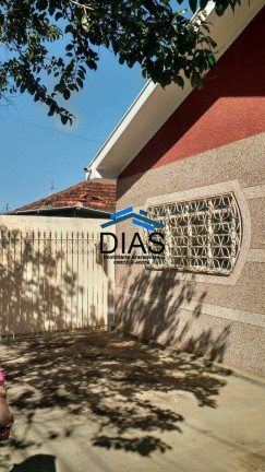 Imagem Casa com 3 Quartos à Venda, 186 m² em Jardim Brasil (vila Xavier) - Araraquara Imagem Casa com 3 Quartos à Venda, 186 m² em Jardim Brasil (vila Xavier) - Araraquara