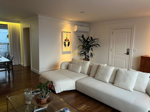 Imagem Apartamento com 3 Quartos à Venda, 159 m² em Centro - Balneário Camboriú Imagem Apartamento com 3 Quartos à Venda, 159 m² em Centro - Balneário Camboriú