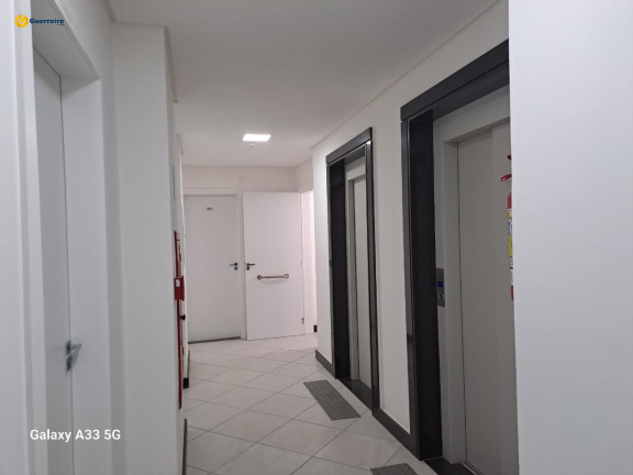 Imagem Sala Comercial à Venda, 303 m² em Centro - Florianópolis Imagem Sala Comercial à Venda, 303 m² em Centro - Florianópolis