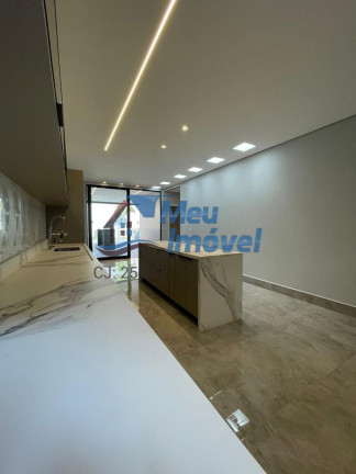 Imagem Casa com 4 Quartos à Venda, 320 m² em Setor Habitacional Samambaia (vicente Pires) - Brasília Imagem Casa com 4 Quartos à Venda, 320 m² em Setor Habitacional Samambaia (vicente Pires) - Brasília