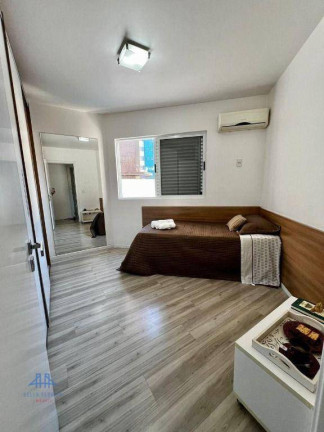 Imagem Apartamento com 4 Quartos à Venda, 151 m² em Centro - Florianópolis Imagem Apartamento com 4 Quartos à Venda, 151 m² em Centro - Florianópolis