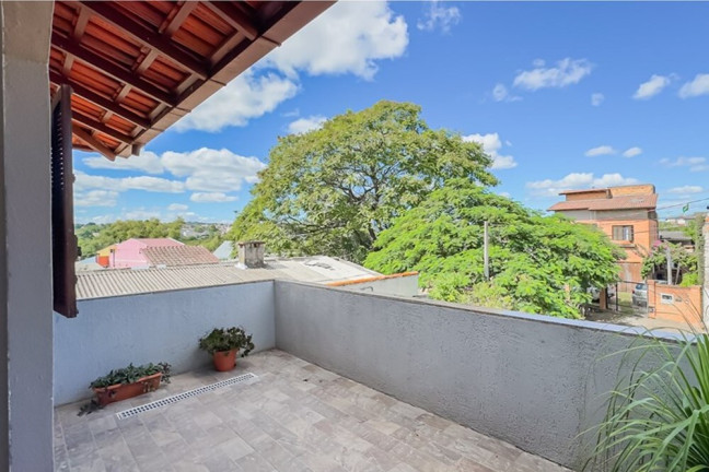 Imagem Casa com 5 Quartos à Venda, 208 m² em Parque Dos Maias - Porto Alegre Imagem Casa com 5 Quartos à Venda, 208 m² em Parque Dos Maias - Porto Alegre