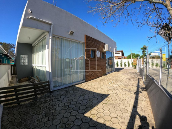 Imagem Apartamento com 1 Quarto para Temporada, 30 m² em São João Do Rio Vermelho - Florianópolis Imagem Apartamento com 1 Quarto para Temporada, 30 m² em São João Do Rio Vermelho - Florianópolis