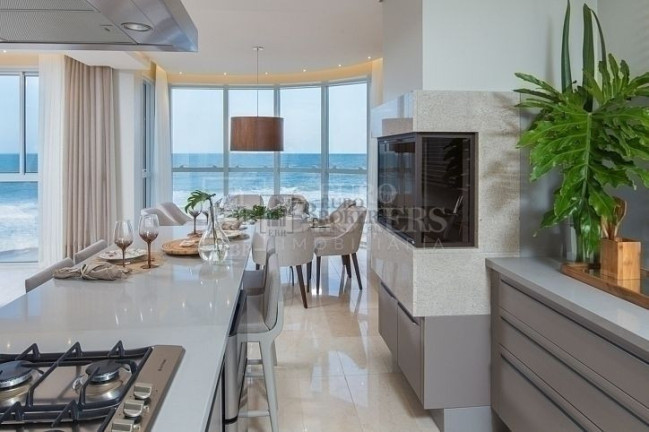 Imagem Apartamento com 4 Quartos à Venda, 215 m² em Balneário Santa Clara - Itajaí