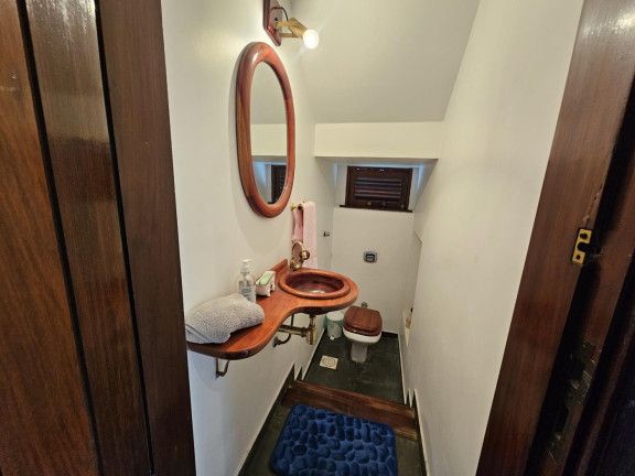 Imagem Casa com 6 Quartos à Venda, 212 m² em Alto - Teresópolis