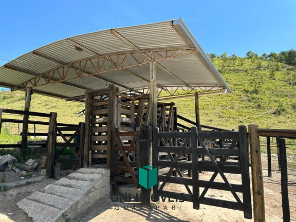 Imagem Imóvel com 3 Quartos à Venda,  em Zona Rura - Resplendor