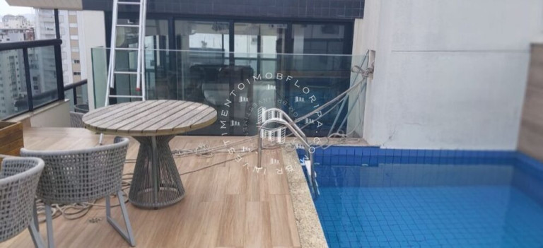 Cobertura com 2 Quartos à Venda, 238 m² em Centro - Florianópolis