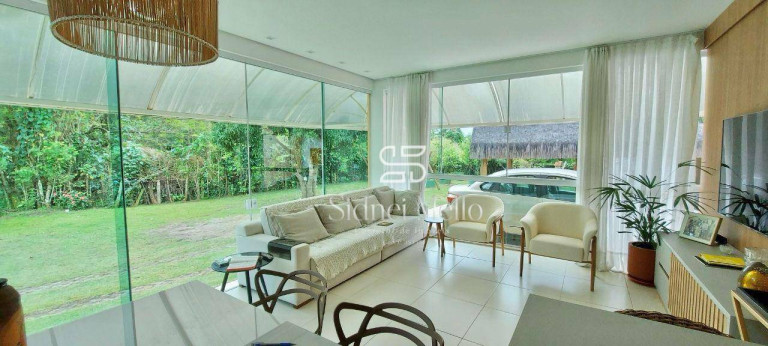 Imagem Casa com 4 Quartos à Venda, 210 m² em Praia Dos Amores - Balneário Camboriú Imagem Casa com 4 Quartos à Venda, 210 m² em Praia Dos Amores - Balneário Camboriú