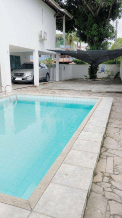 Imagem Casa com 4 Quartos à Venda, 536 m² em Abrantes - Camaçari