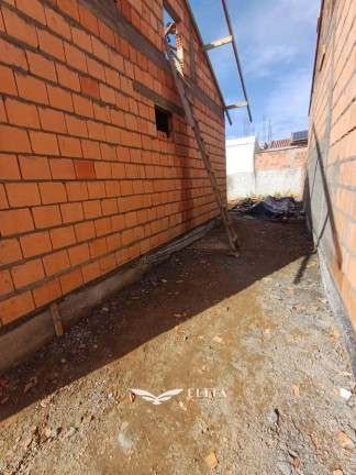 Imagem Casa com 2 Quartos à Venda, 49 m² em Quinta Dos Açorianos - Barra Velha Imagem Casa com 2 Quartos à Venda, 49 m² em Quinta Dos Açorianos - Barra Velha
