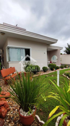 Imagem Casa com 3 Quartos à Venda, 113 m² em Iririú - Joinville